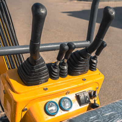 61c3b84d Da1e 4895 B206 23f457071e2c